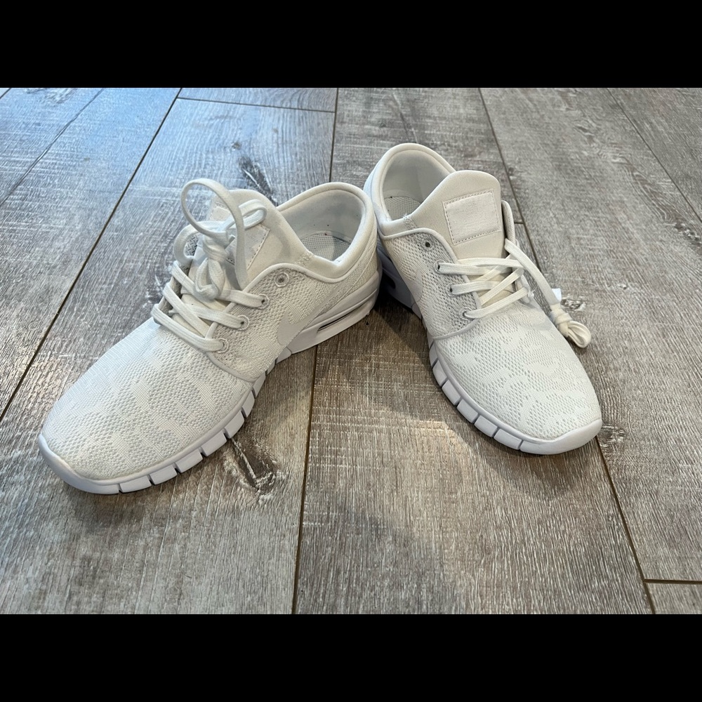 Nike Free white brand new Mens size 7